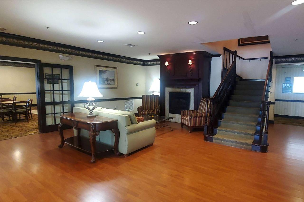 Wingate By Wyndham Youngstown - Austintown Eksteriør bilde