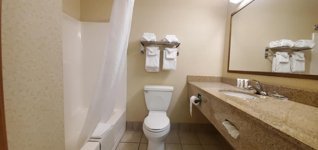 Wingate By Wyndham Youngstown - Austintown Eksteriør bilde